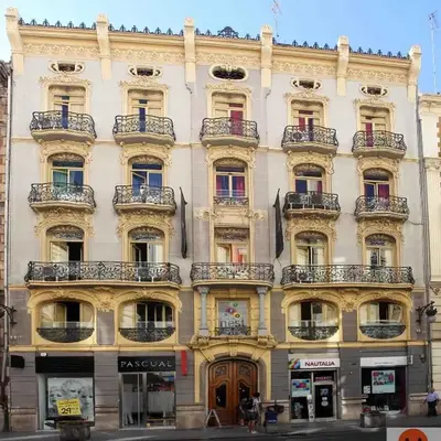Red Nest Hostel