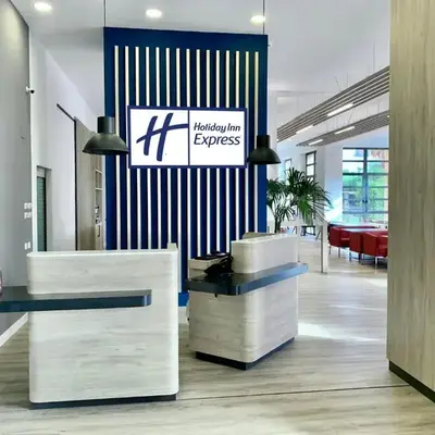 Holiday Inn Express Ciudad de las Ciencias by IHG