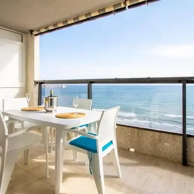 ESPACIO 18 - Primera Línea de Playa