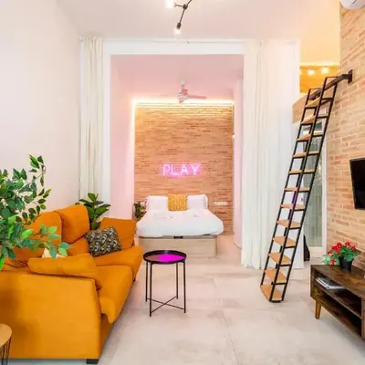 CHARMING LOFT IN RUZAFA